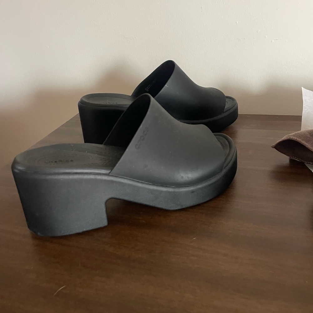 Classic Black Women's Slide Sandals